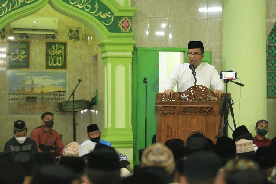 Hadiri Maulid di Tinumbu, Danny Tekankan Pentingnya Mendalami Al Quran 